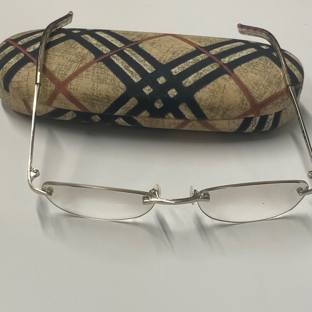 Burberry fashion glasses and case